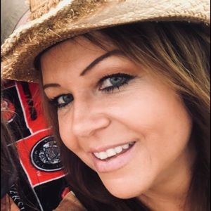 Meet your Posher, Pamela